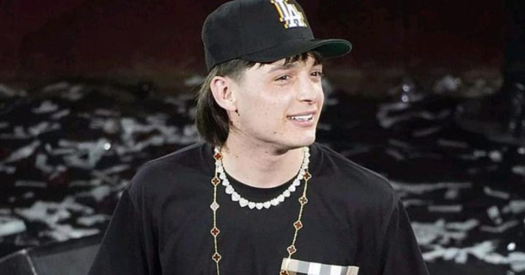 Peso Pluma Height, Career, and Musical Journey